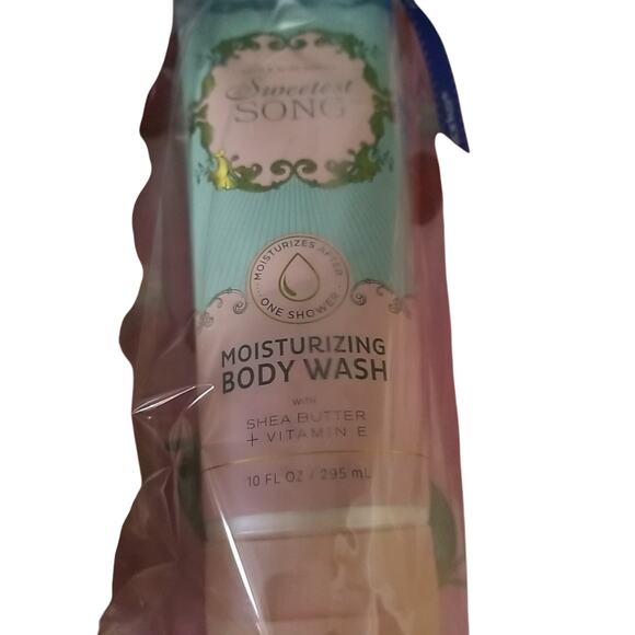 NEW Bath & Body Works Sweetest Song & In The Stars Moisturizing Body Wash 10 oz - Picture 4 of 5